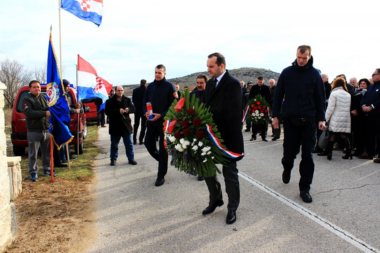 Obilježena 22. obljetnica pogibije hrvatskih branitelja u selu Dragišići