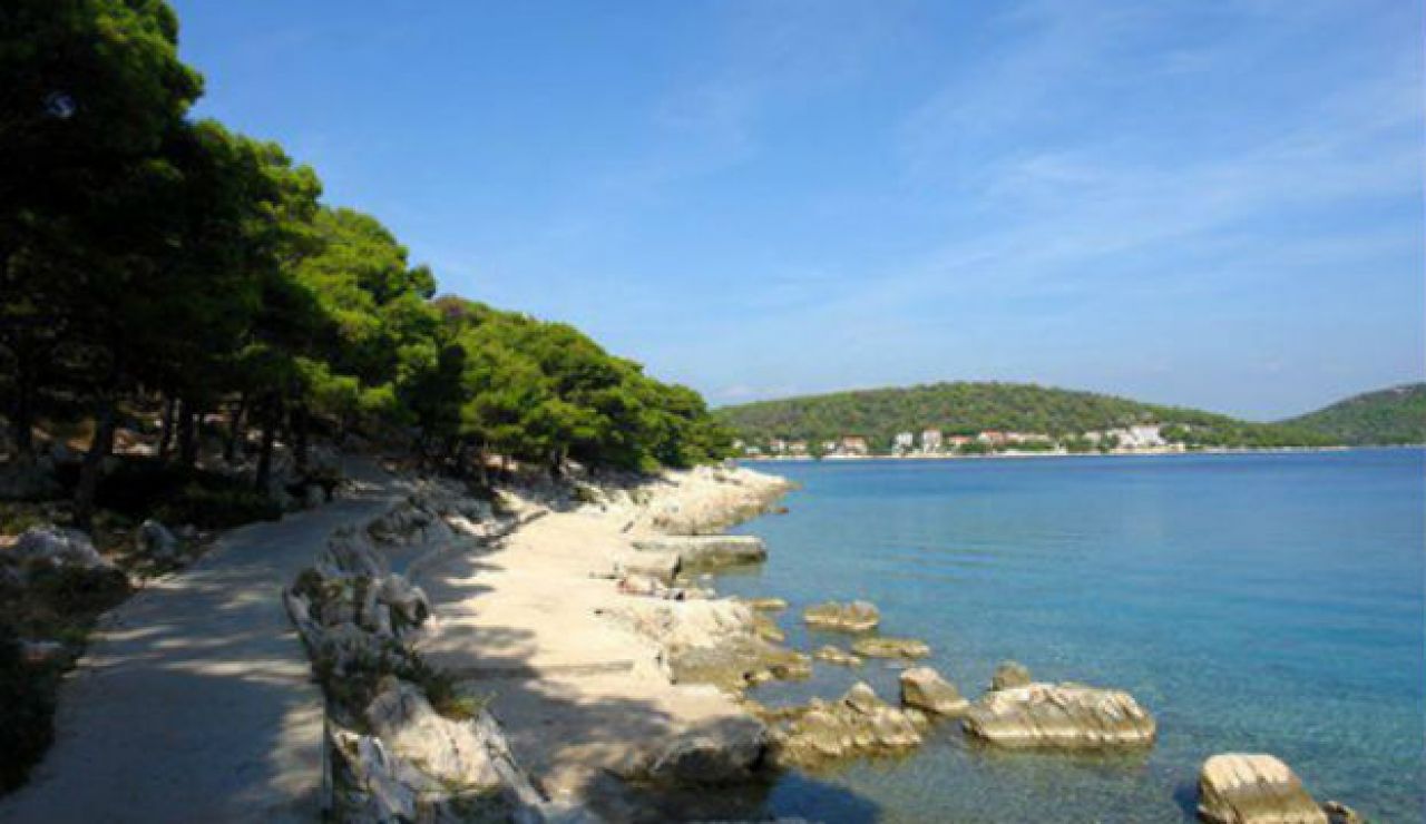 Obavijest o zabrani korištenja šetnice Sv. Andrija 