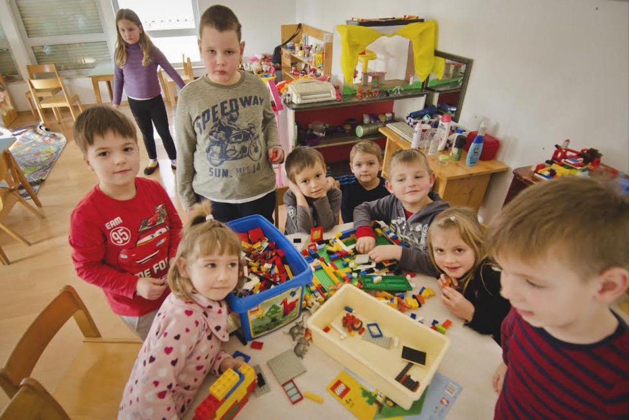 Popis djece upisane u Dječje vrtiće Vrapčić za  pedagošku godinu 2015/2016 