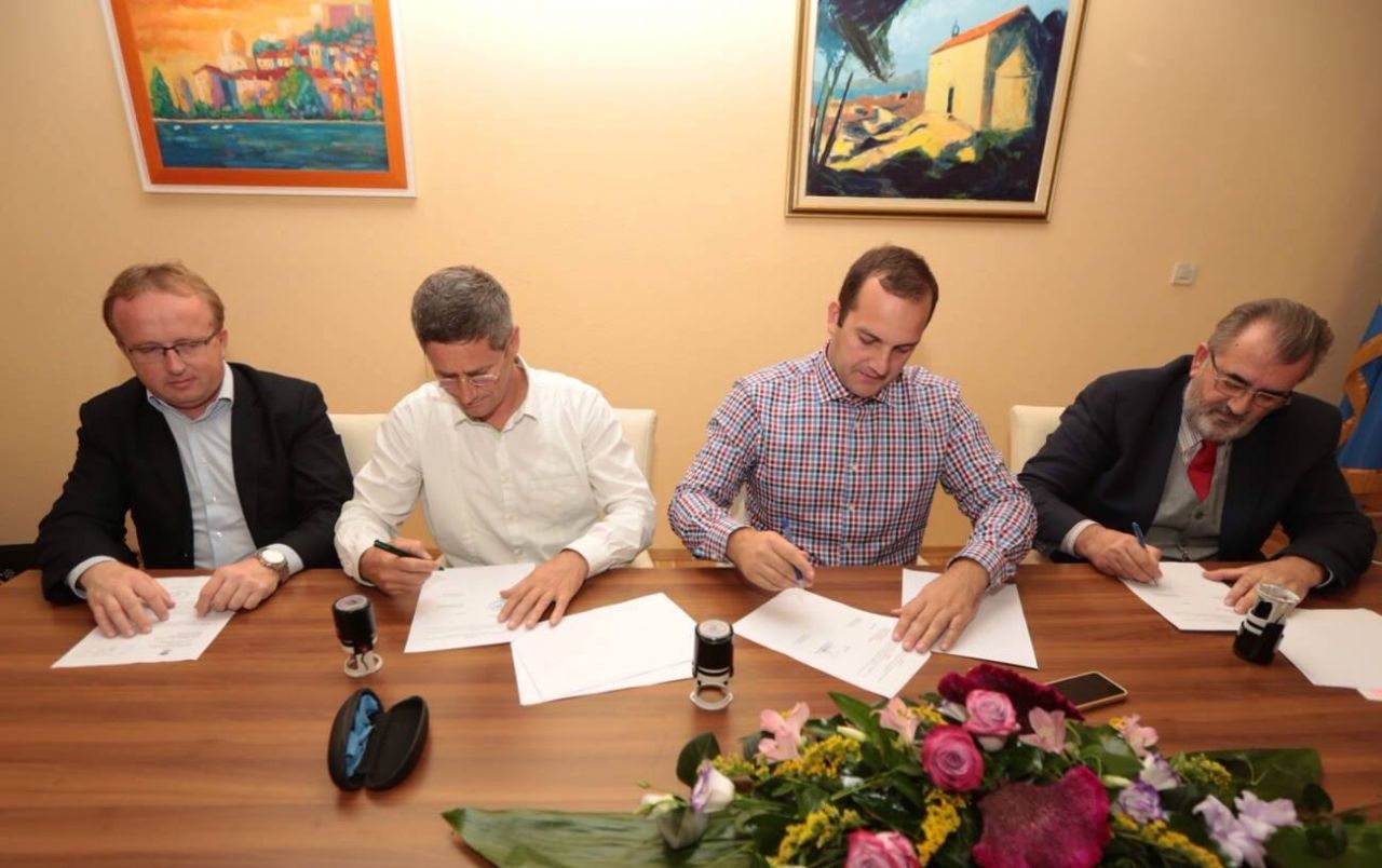 Potpisan ugovor o građenju prezentacijskog centra nacionalnih parkova i parkova prirode u Betini 