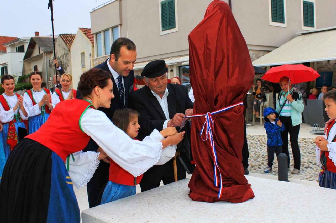 Svečano otvorenje Trga na moru u Betini  