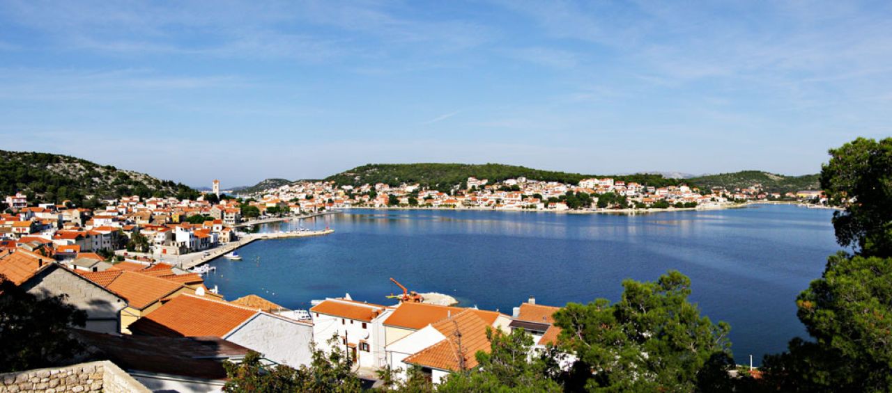 Općina Tisno ove godine sufinancira nabavku školskih udžbenika sa 70% od utrošenih sredstava