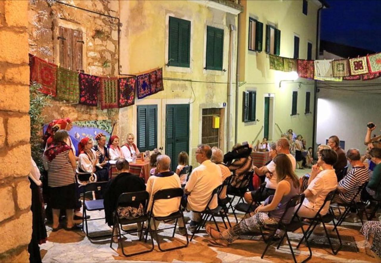 Predstavljanje Betinske pismarice  