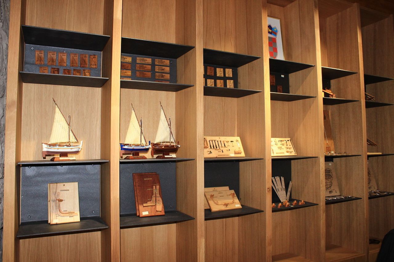 Muzej betinske drvene brodogradnje otvorio webshop suvenira  