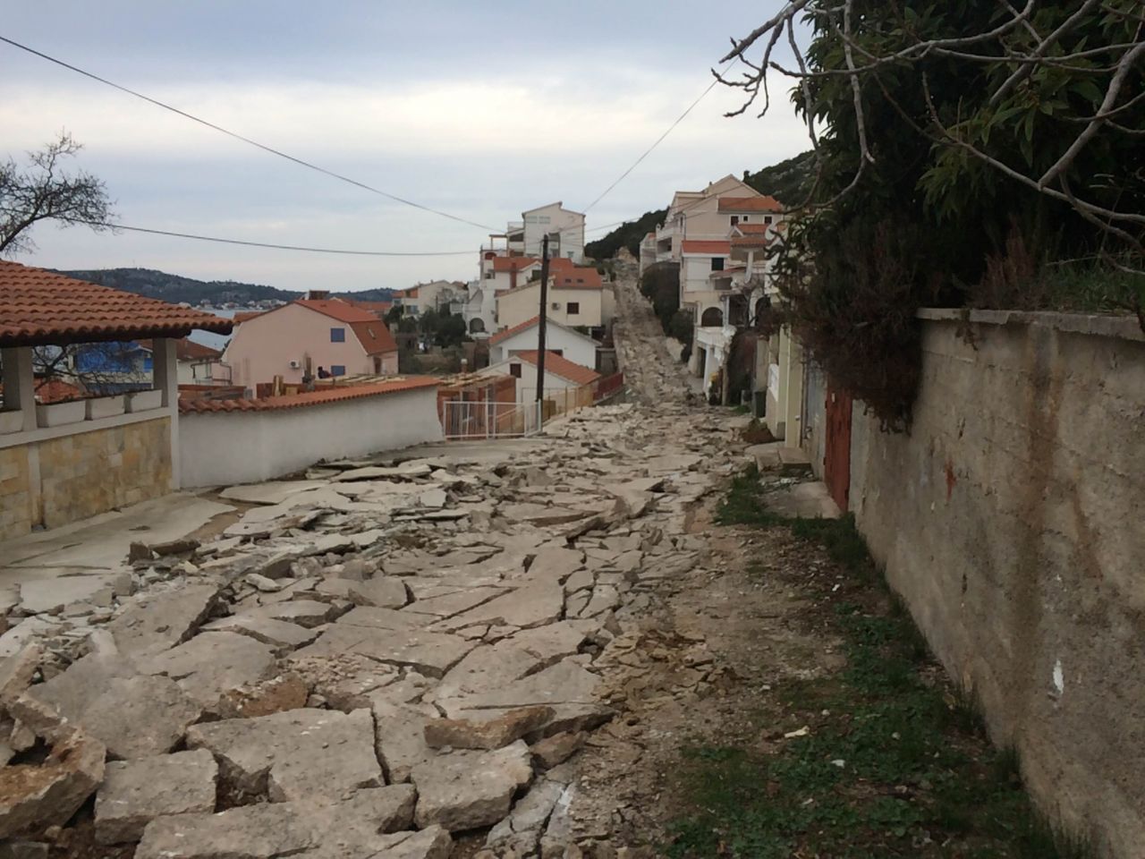 Započeli radovi na uređenju ulice dr. Ante Starčevića u Tisnome  