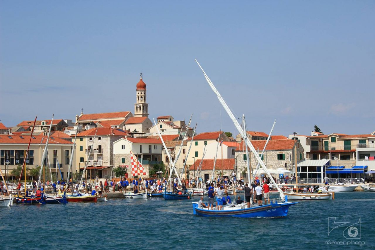 U Betini održana 15. Regata za dušu i tilo   