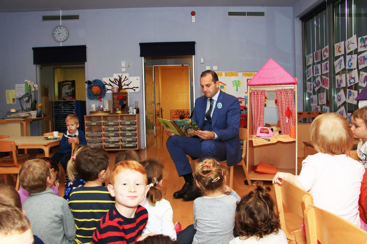 Općina Tisno u Nacionalnoj kampanji za promicanje čitanja naglas djeci 