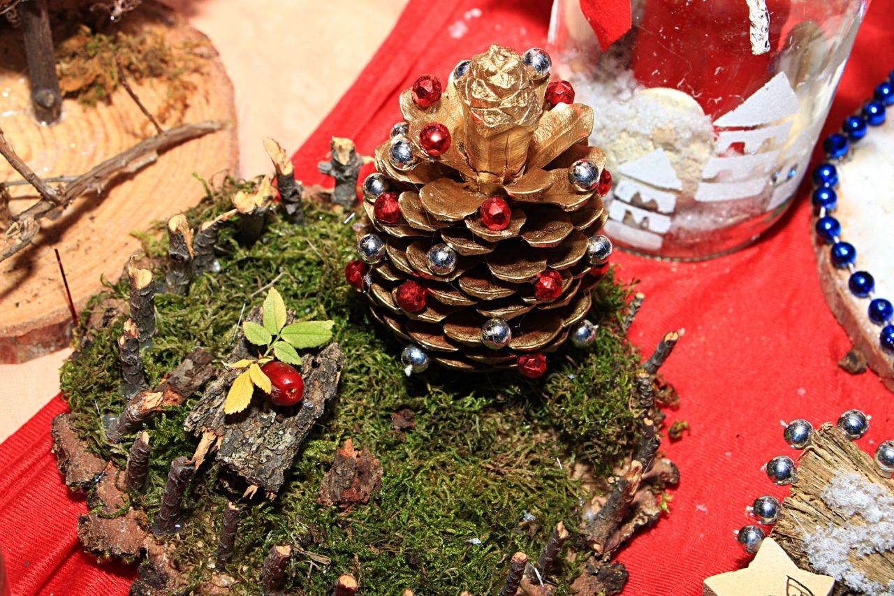 Adventski sajmovi u Jezerima i Betini