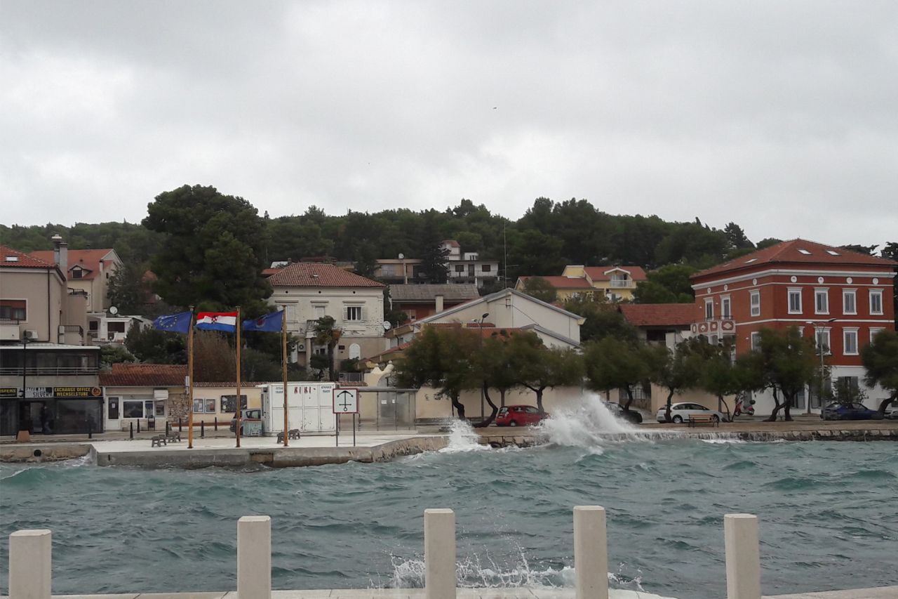 Upozorenje zbog opasnih vremenskih uvjeta 