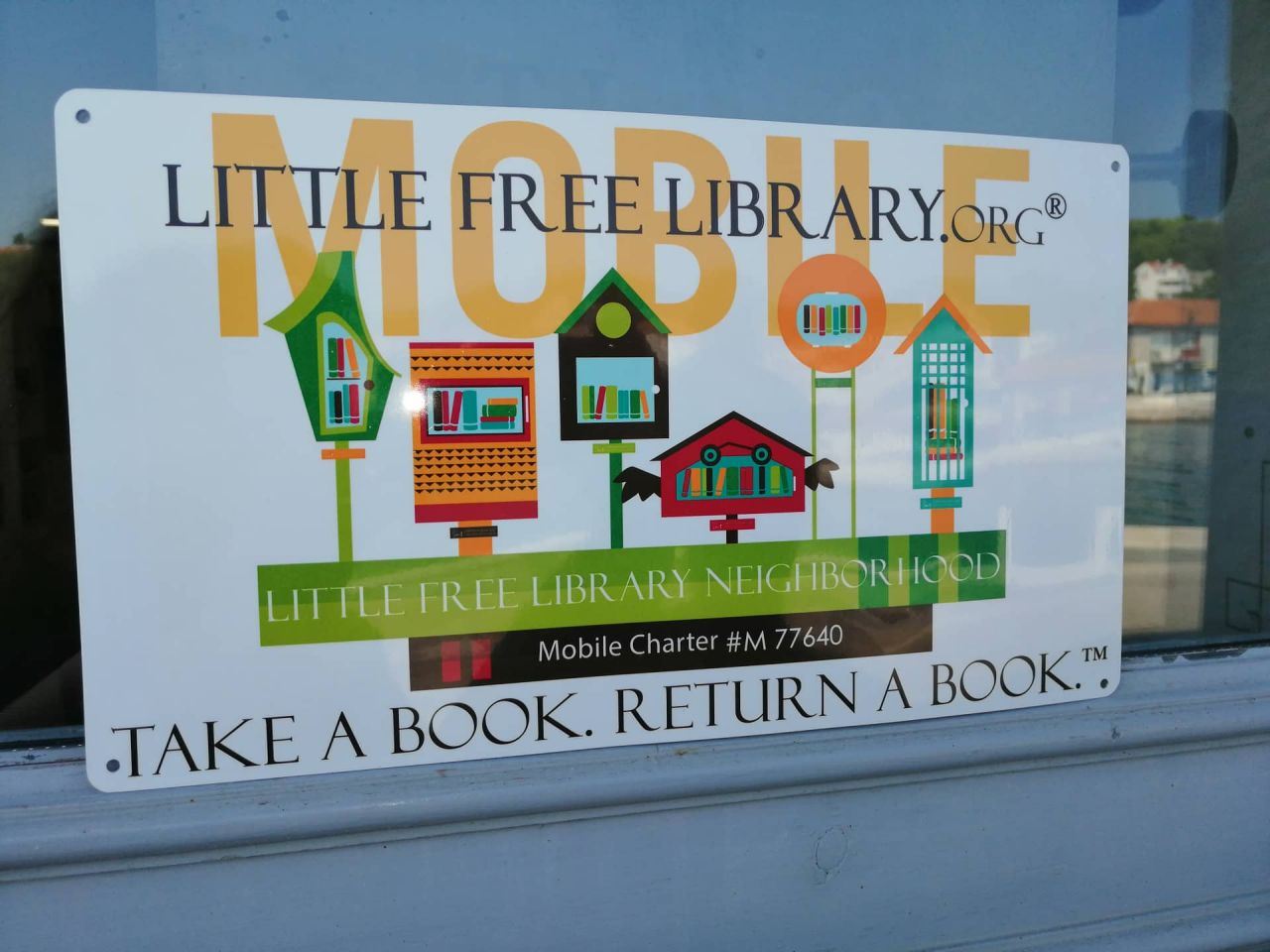 Narodna knjižnica i čitaonica Tisno je u svjetskom programu Little Free Library 