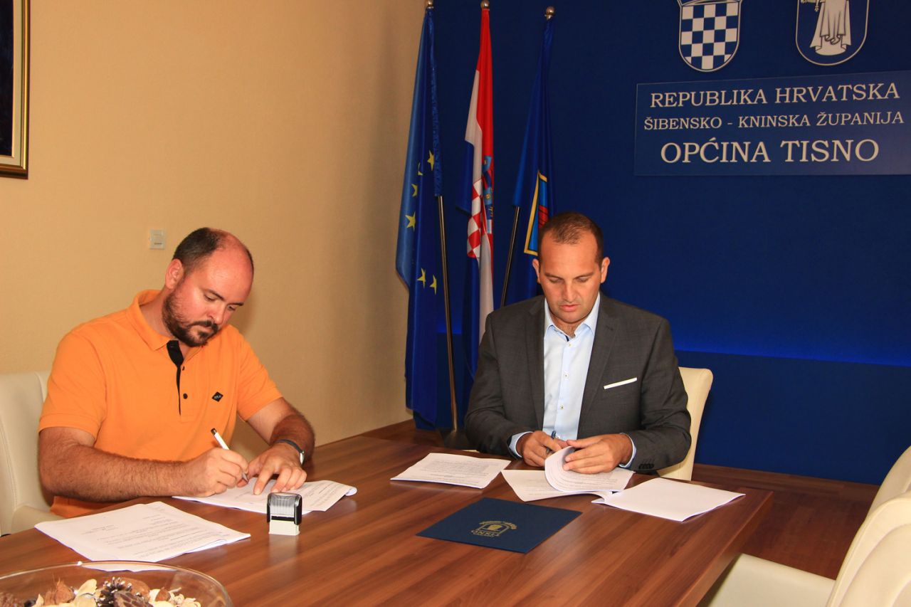 Potpisan ugovor o izgradnji dječjeg vrtića u  Jezerima 