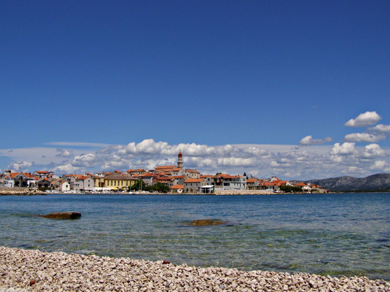 Podjela zaštitne opreme za mjesto Betina 