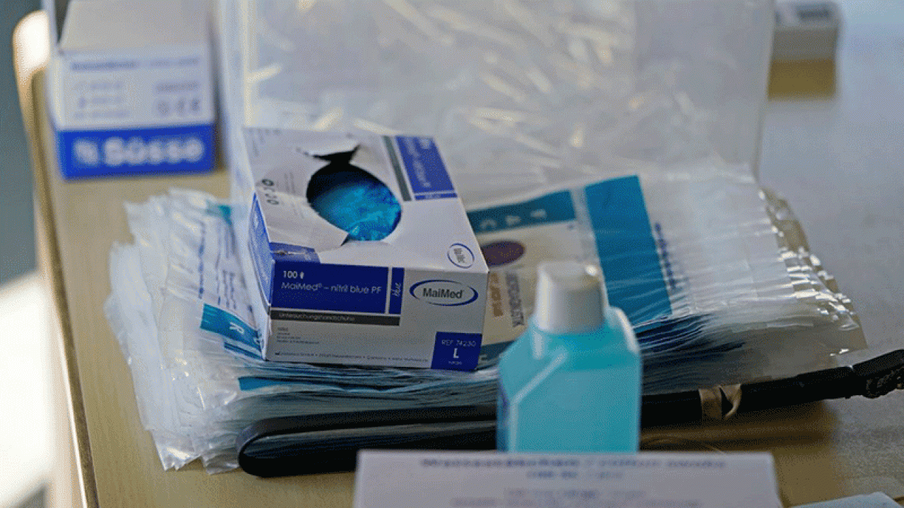 Podjela zaštitne opreme za mjesto Tisno 